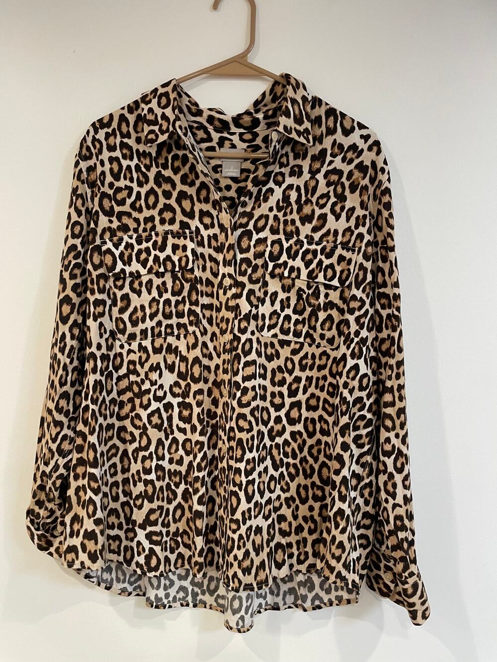 Leopard animal print Chicos button down blouse size 3, womens 16-18